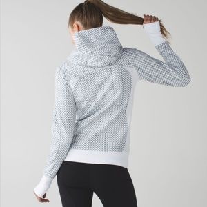 Lululemon Scuba Hoodie III Sz 4